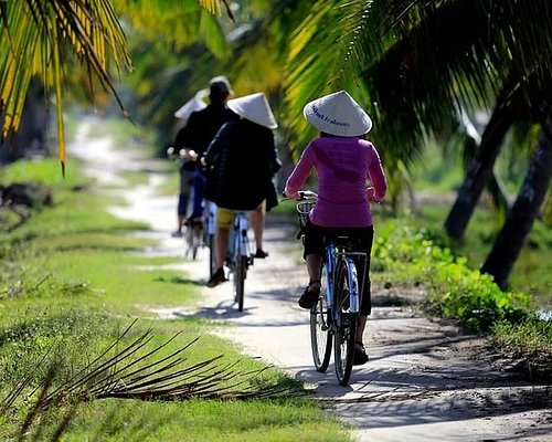 Biking tour in Hoi An